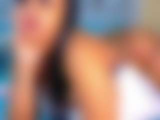Live cam show with LILISANTOS - Double Penetration on AdultVida.com