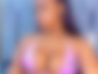 Live cam show with LILISANTOS - Ebony on Camsoda Late Night | colombia