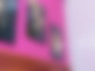 Live cam show with LILISANTOS - Ebony on Camsoda | colombia