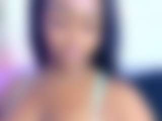 Live cam show with LILISANTOS - Granny Dildo on Camsoda