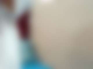 Live cam show with LILISANTOS - Black Middle Aged on camwithhim.com