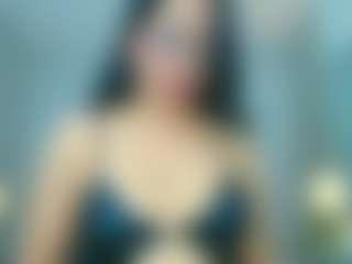 MEGAN-DIAMOND MILF webcam performer live streaming