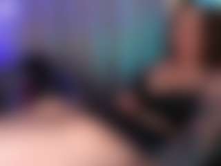 Live cam show with SophiePure - Shaved on SquirtSoMuch