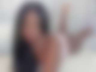 Live cam show with 1m-nahomi - Ebony Petite on CamClone
