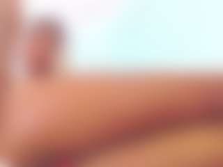 Live cam show with Sarah Parker - Tease Red Hair on Camsoda