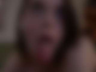 Live cam show with Katesdesire - Wet on AdultVida.com