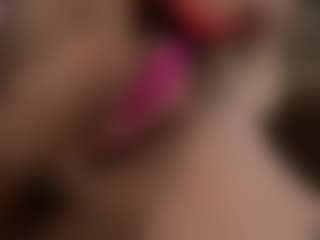 Live cam show with Katesdesire - Strip Red Hair on AdultVida.com