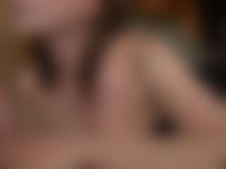Live cam show with Katesdesire - Fingers on Camsoda
