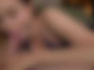 Live cam show with Katesdesire - Shaved Pussy on Camsoda