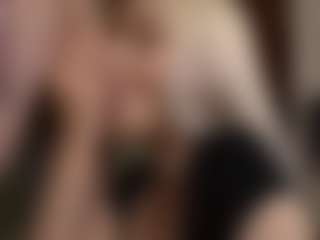 Live cam show with Katesdesire - Upskirt on Dare Cams