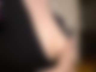 Katesdesire's Live Sex Cam Show