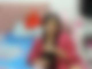 Live cam show with miley777 - Petite on Milf Play
