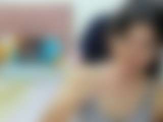 Live cam show with miley777 - Cute on Camsoda