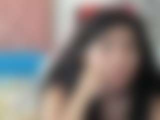 Live cam show with miley777 - Petite on WildCum