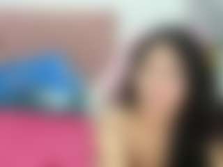 Live cam show with miley777 - Public on Lustler