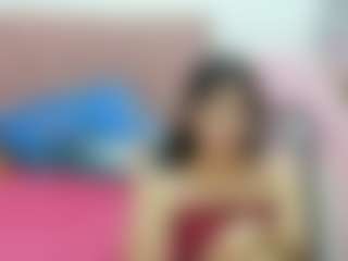 Spettacolo in cam dal vivo con miley777 - Living Room su Camsoda