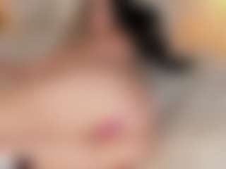 Live cam show with Susi - Doggy Style on live18s.com