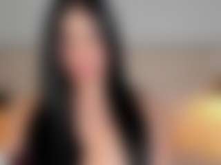 Live cam show with Susi - Handjob on TeamSkeetLive