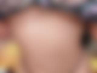 Live cam show with Susi - Natural on TeamSkeetLive