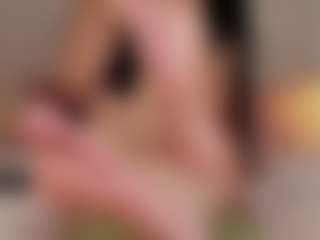 Live cam show with Susi - Blowjob on Cam Slut