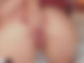 Live cam show with Susi - Deepthroat on Camming Site