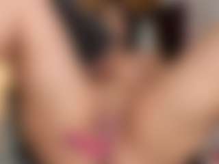Live cam show with Susi - HD Curvy on Dare Cams