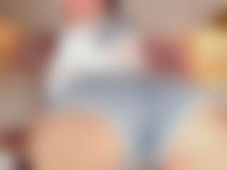 Live cam show with Susi - Shaved Pussy Latina on SpunkLive | colombia