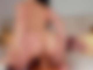 Live cam show with Susi - Public on pussylord.com