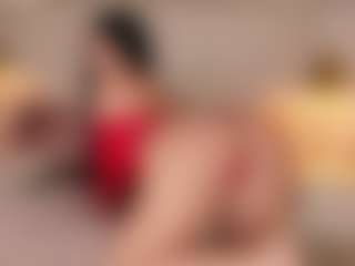 Live cam show with Susi - Striptease Teen (18+) on xfollow cams