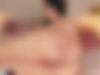 Live cam show with Susi - Public Toys on Livezox