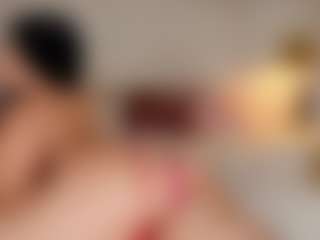Live cam show with Susi - Public on StripNow