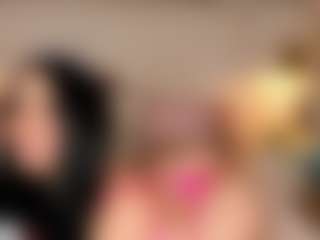 Live cam show with Susi - Fingers on Camsoda