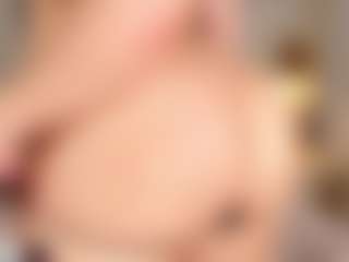 Live cam show with Susi - Lush Teen (18+) on Camsoda