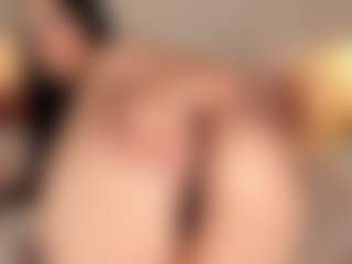 Live cam show with Susi - Striptease on xfollow cams