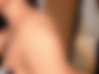 Live cam show with Susi - Striptease Teen (18+) on Camsoda