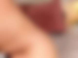 Live cam show with Susi - Cute on livesuperchat.net