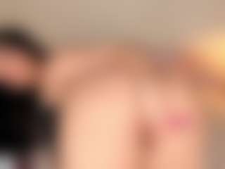Live cam show with Susi - Asshole Curvy on Camsoda