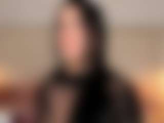 Live cam show with Susi - Big Ass on StripNow