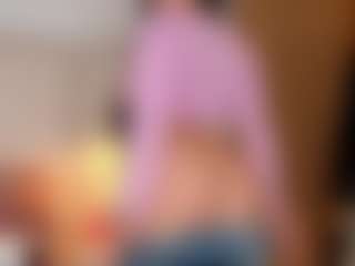 Live cam show with Susi - Arab Striptease on thefappeningchat.com