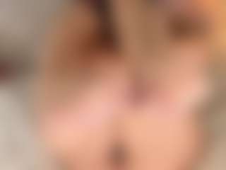 Live cam show with Susi - Big Tits Curvy on Camming Site