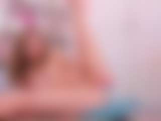 Live cam show with AliChery - Granny Squirt on Hubzter Live