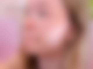 Live cam show with AliChery - Granny Petite on Streamer API
