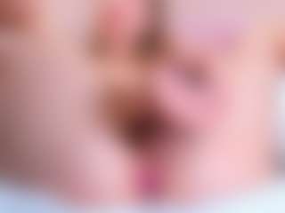 Live cam show with AliChery - Granny Dildo on Camsoda