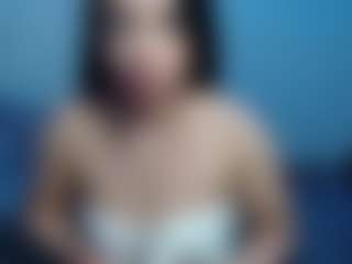 Live cam show with CallmeAmber - BBW on AdultVida.com