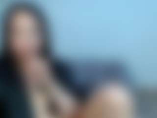 Live cam show with CallmeAmber - Petite MILF on Strip Flash - Live Sex Shows