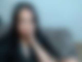 CallmeAmber MILF webcam performer live streaming