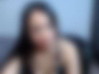 CallmeAmber MILF webcam performer live streaming