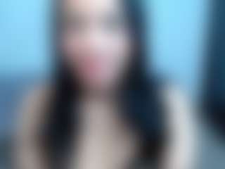 CallmeAmber MILF webcam performer live streaming