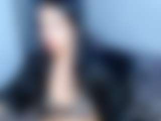 Live cam show with CallmeAmber - Camel Toe on Milfs Live