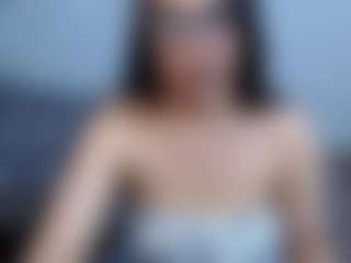 CallmeAmber MILF webcam performer live streaming